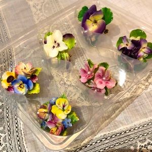 Vintage Flower Porcelain Brooch 6 piece bundle